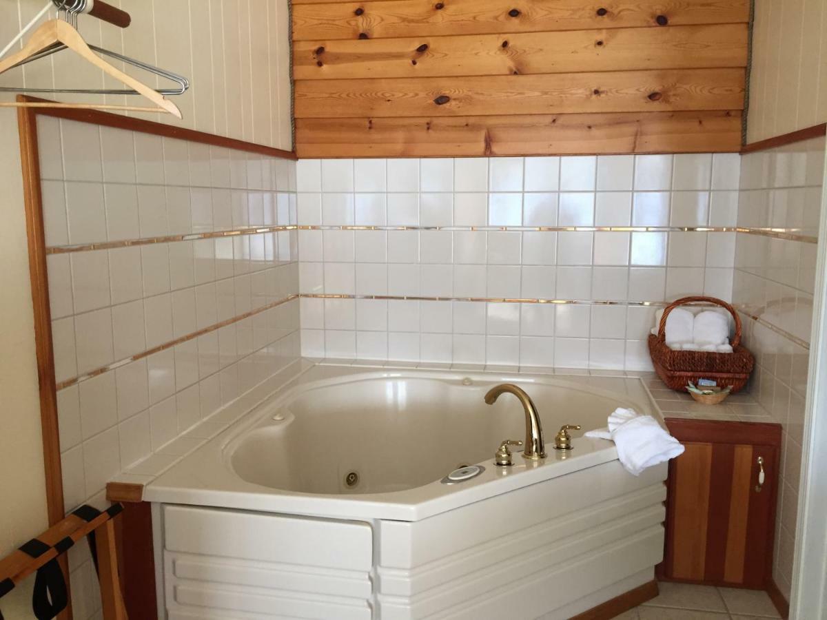 Captain'S Choice Motel Haines Ngoại thất bức ảnh
